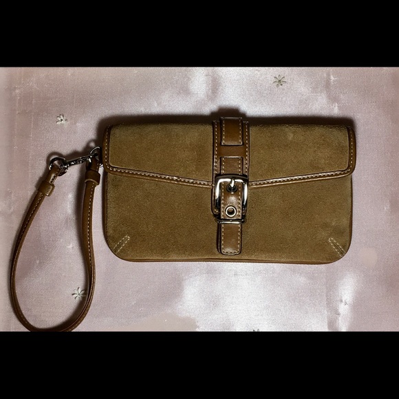 Gorgous Suede Coach Wristlet - Picture 1 of 7